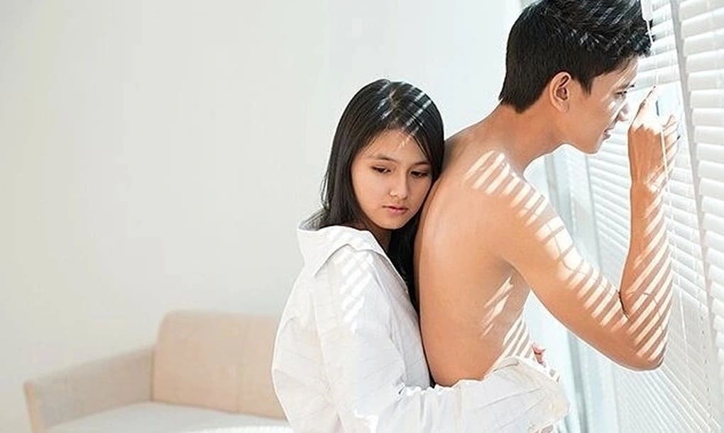 ba năm yêu vẫn giữ gìn nhưng tôi lại đánh mất đời con gái trong tay người không phải bạn trai