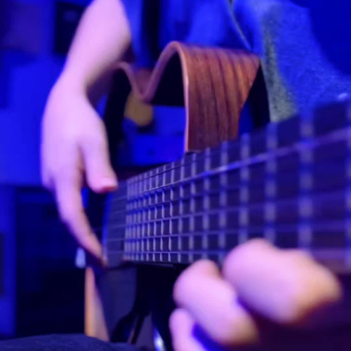 Ca khúc Broken Angel phiên bản guitar cực hay