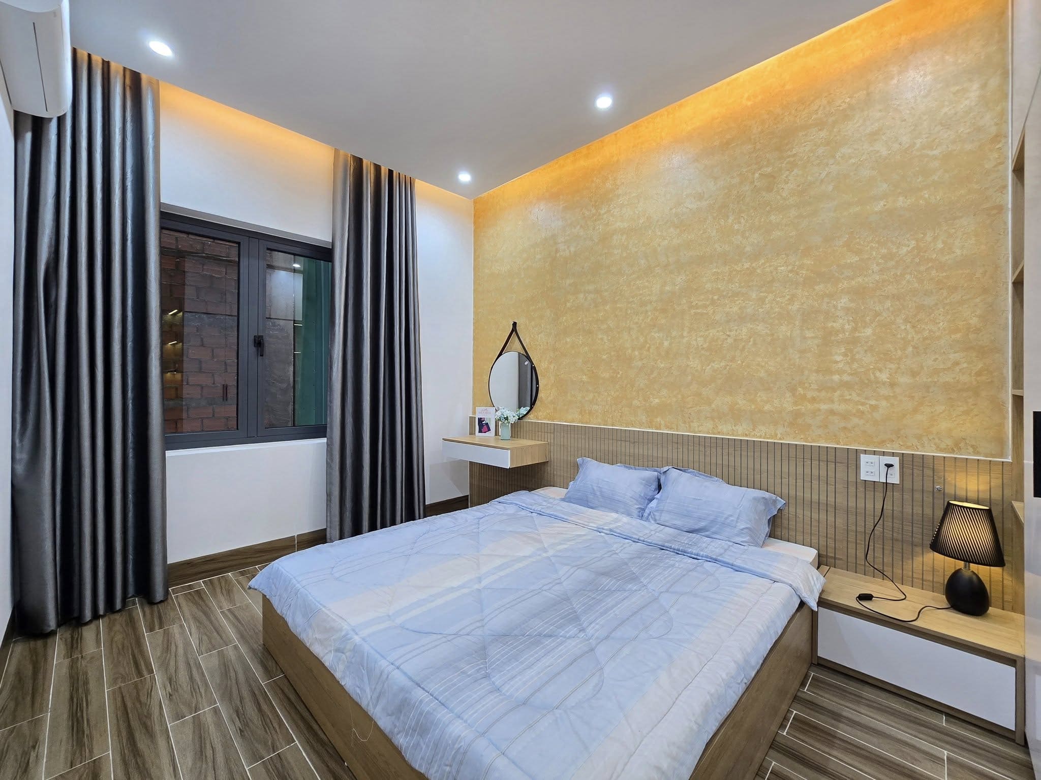 [Hình ảnh: hoan-thien-nha-200m²-sau-7-thang-thi-con...-ty-12.jpg]