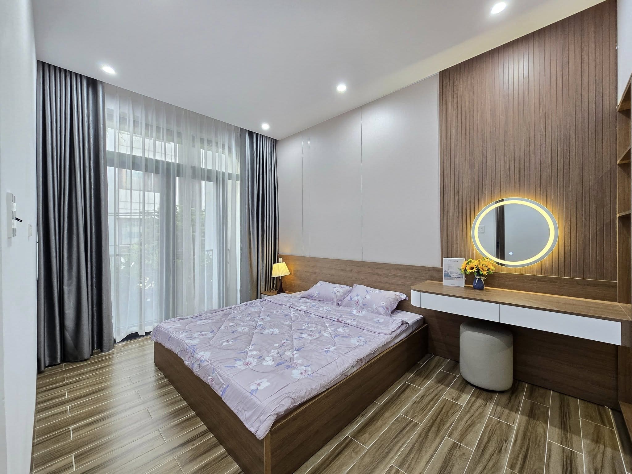 [Hình ảnh: hoan-thien-nha-200m²-sau-7-thang-thi-con...-ty-16.jpg]
