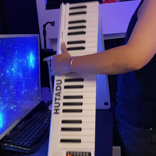 Piano điện cho những bạn mới tập chơi