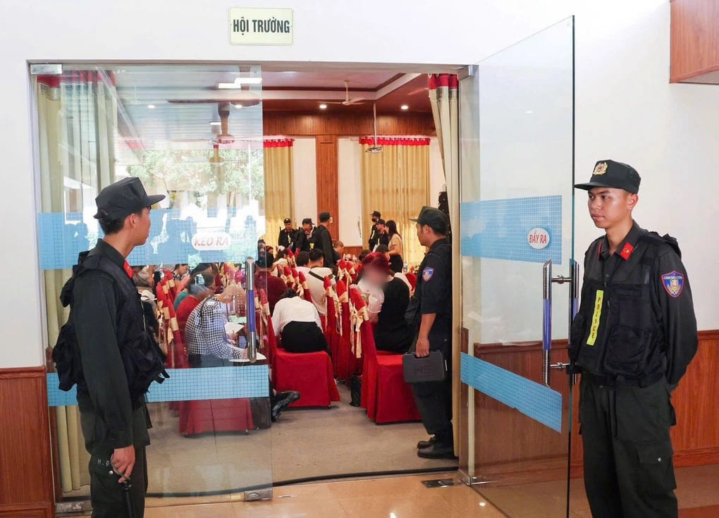 Duong day da cap lua dao tien ky thuat so TCIS bi triet pha chi trong 10 ngay