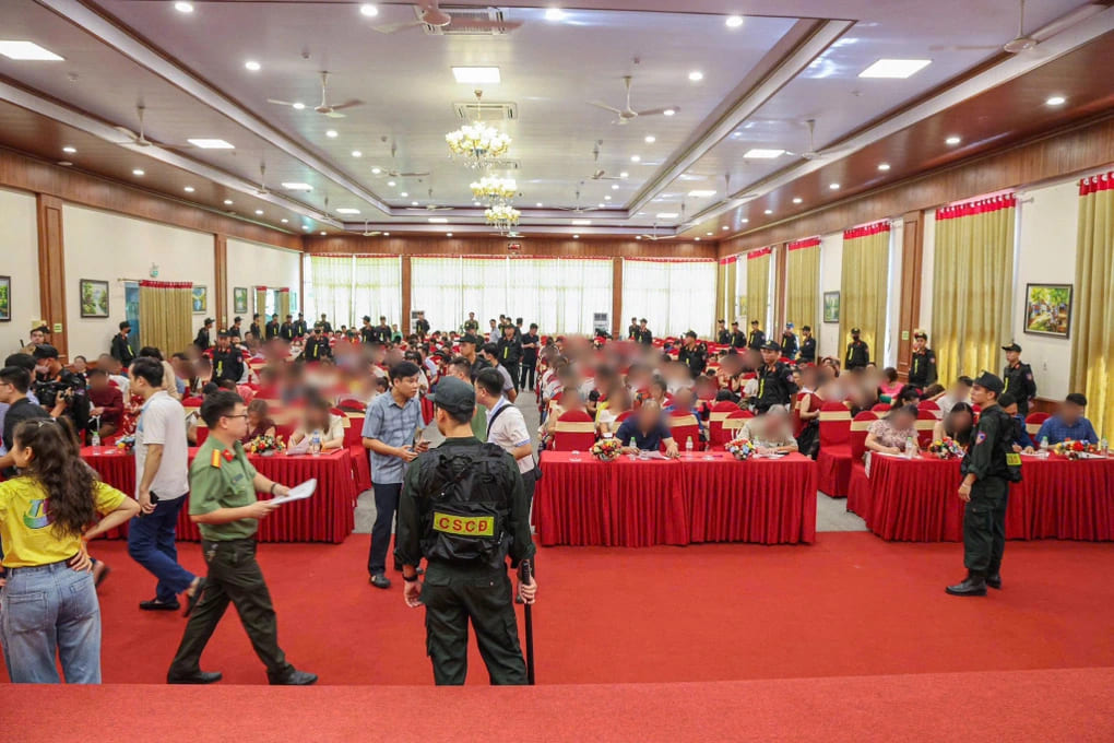 Bat giu nhom doi tuong lua dao da cap duoi vo boc dau tu tien ao TCIS