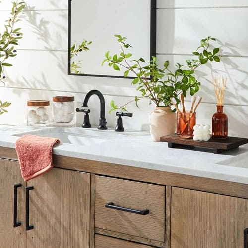 5 thói quen giúp phòng tắm sạch bong không cần tổng vệ sinh