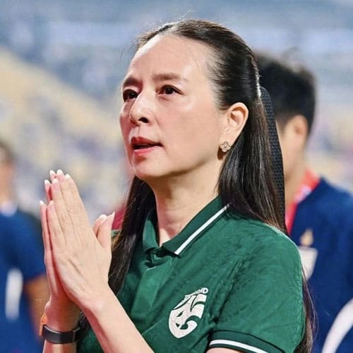 Báo Thái Lan bình luận khi chủ nhà dùng sai nghiêm trọng Quốc kỳ Việt Nam