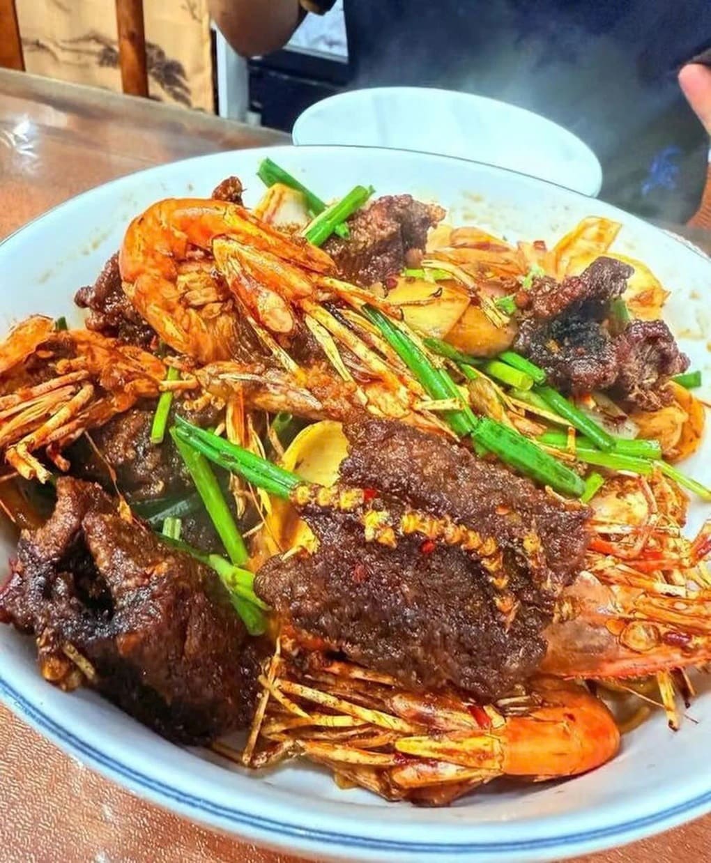 Bát mì 8 triệu đồng ở Hàng Châu gây tranh cãi cộng đồng mạng