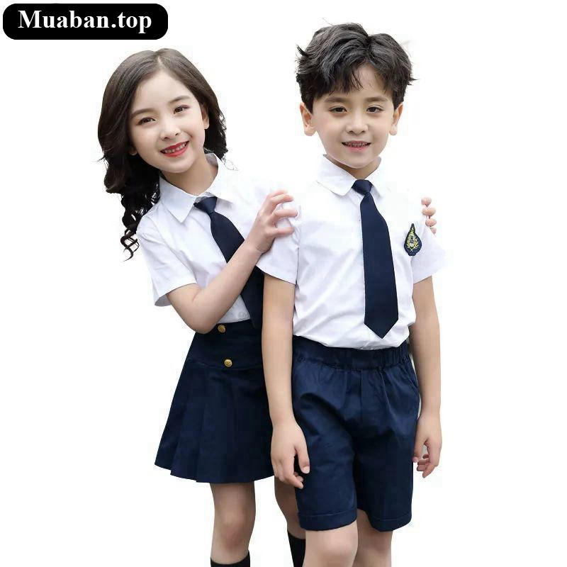 Quần áo tốt nghiệp bé trai bé gái cho ngày lễ quan trọng
