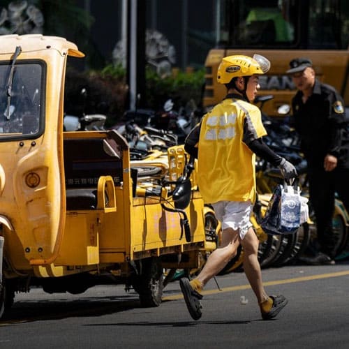 Các nền tảng giao hàng Trung Quốc bỏ phạt tài xế: Bước tiến nhân văn trong ngành dịch vụ số