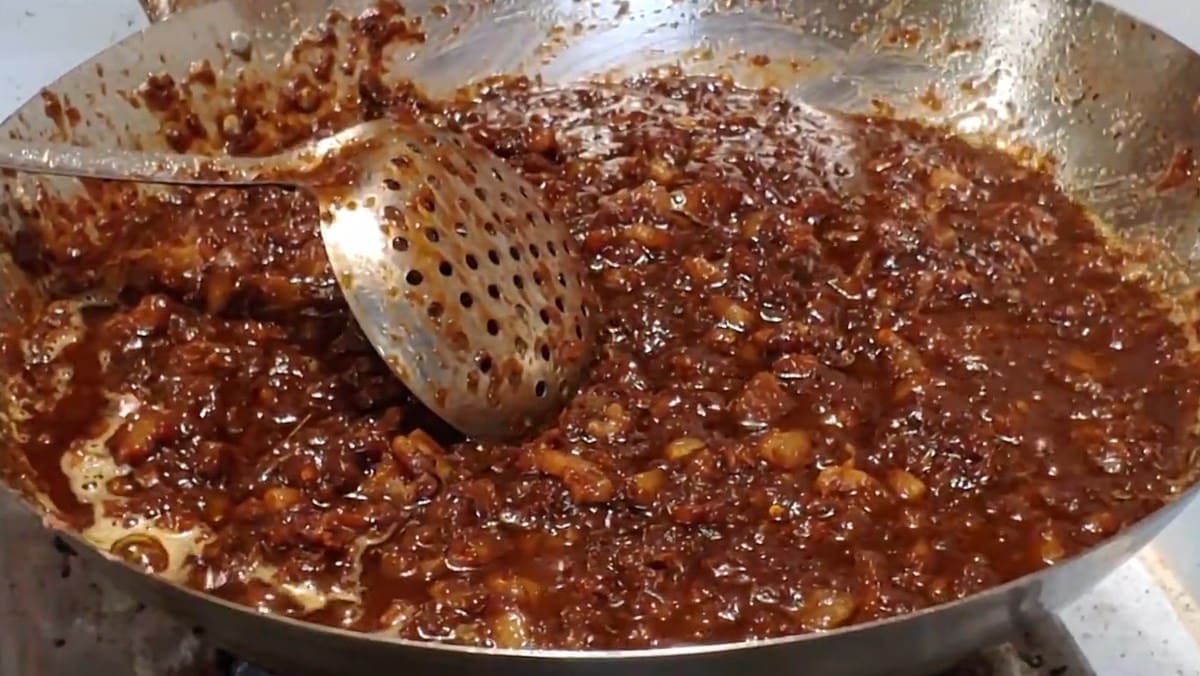 Cách làm mắm ruốc tóp mỡ chấm xoài xanh 1