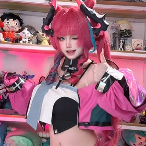 Cô Gái Trung Quốc Mặc Đồ Cosplay Nhảy Remix Cực Cute Khiến Dân Mạng Phát Sốt