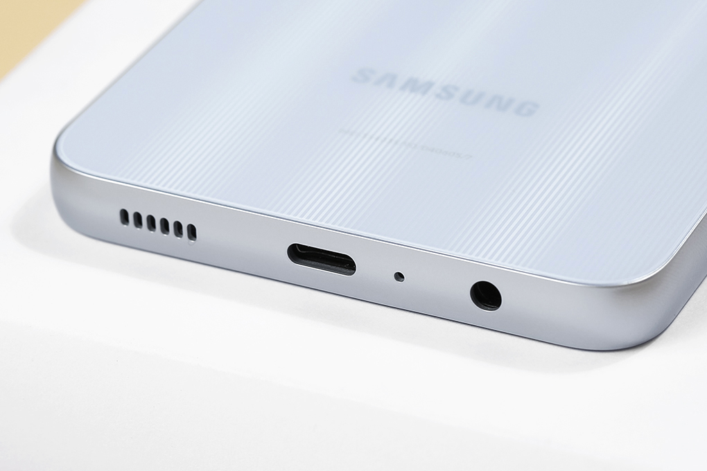 Điện thoại Samsung Galaxy A05 6GB 128GB 30