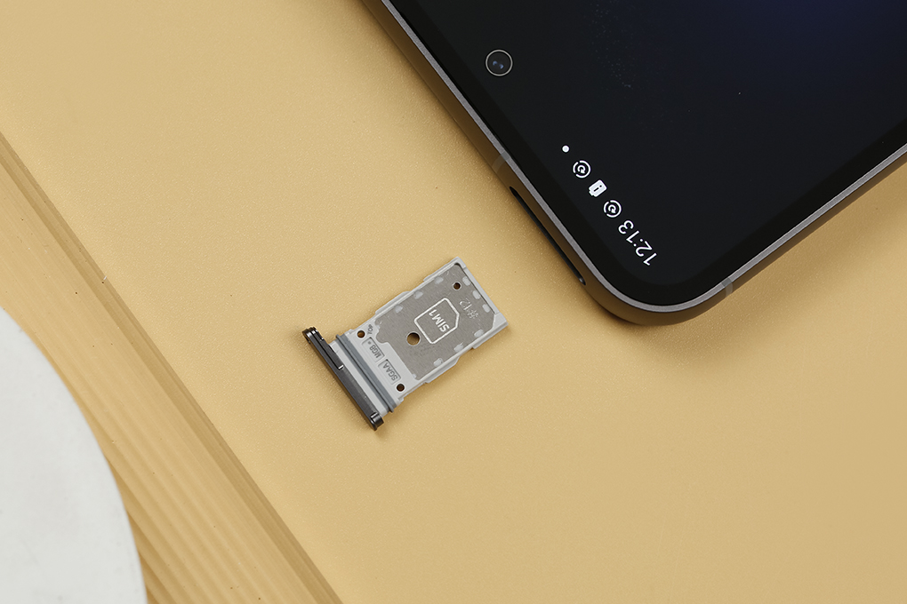 Điện thoại Samsung Galaxy S23 FE 5G 8GB 128GB Tím và Xám 18