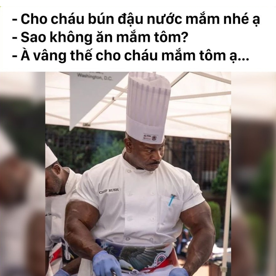 Gặp đầu bếp thế này thì rén ngang
