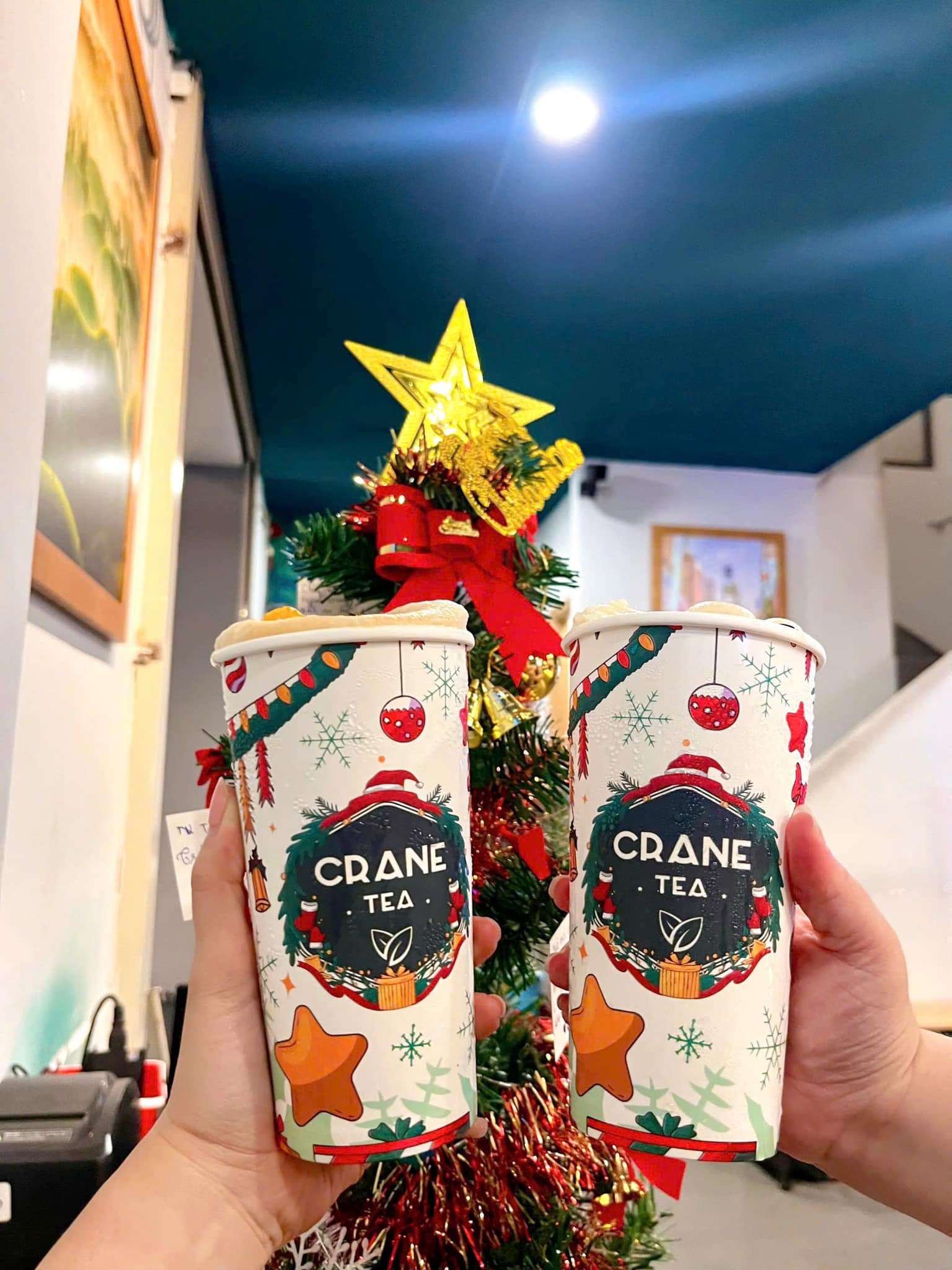 Giáng sinh tới, Crane Tea có ly mới! Order để check in ngay thôi !!!
