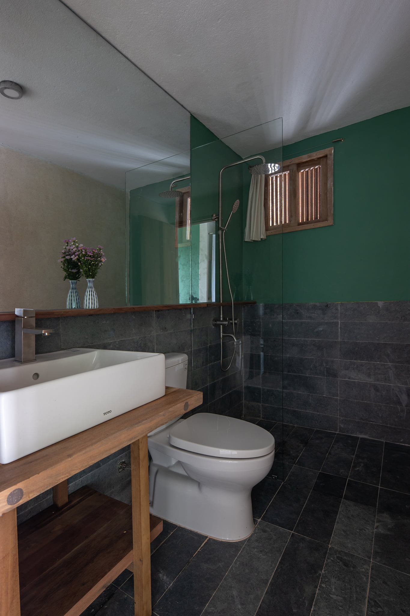 Hachi Homestay & Spa – Phòng Pomelo Queen Room: Trải Nghiệm Nghỉ Dưỡng Tinh Tế 17