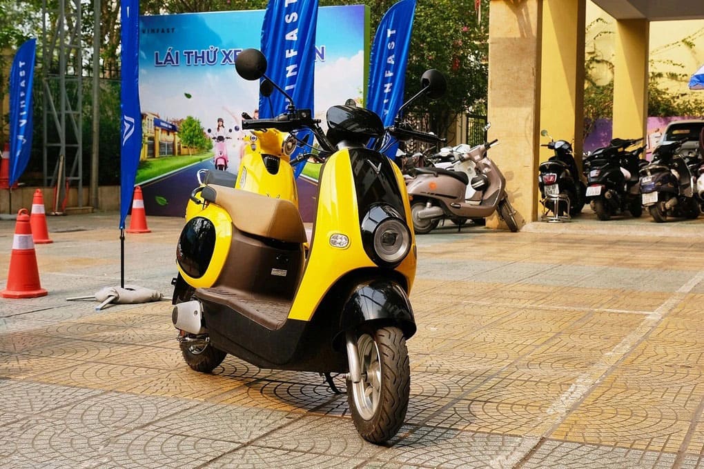 Khách Việt chuyển sang xe máy điện doanh số tăng mạnh