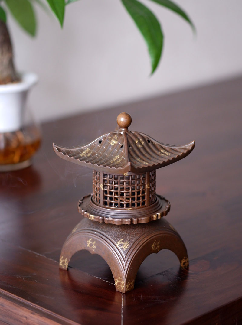 Lư lầu cổ thiên hương bằng hợp kim 2