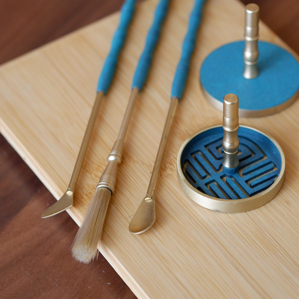 Lư xông trầm thổ dân chiêu hạnh 17