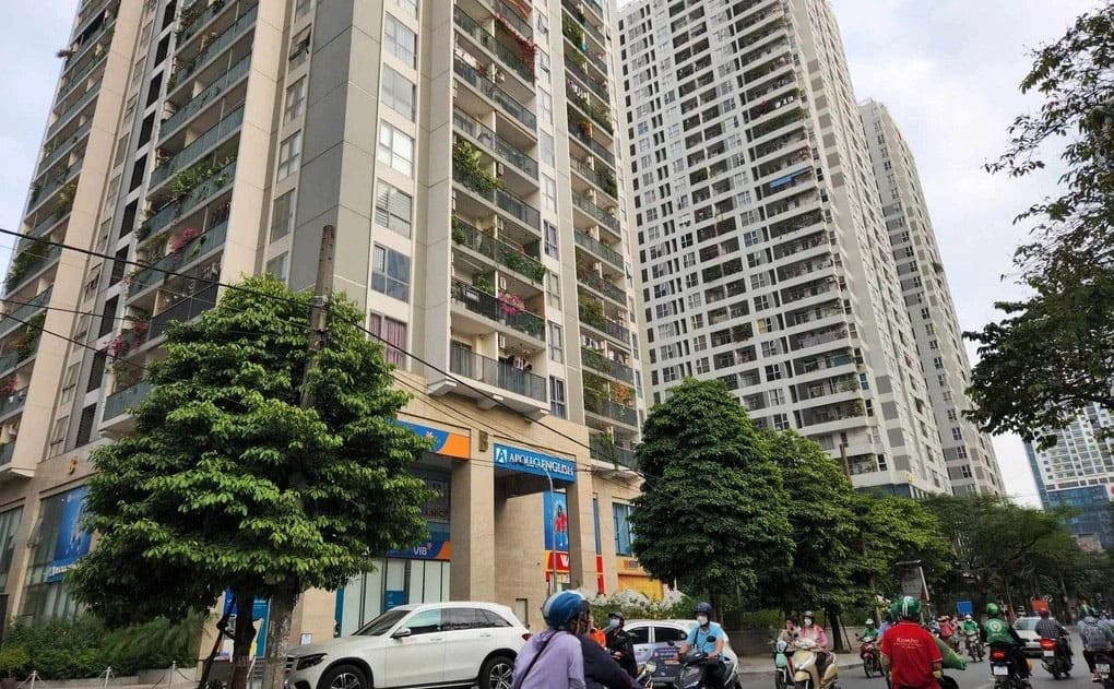 Lương 50 triệu tháng vẫn khó mua nổi căn hộ Hà Nội Thị trường bất động sản ngày càng xa tầm tay người trẻ