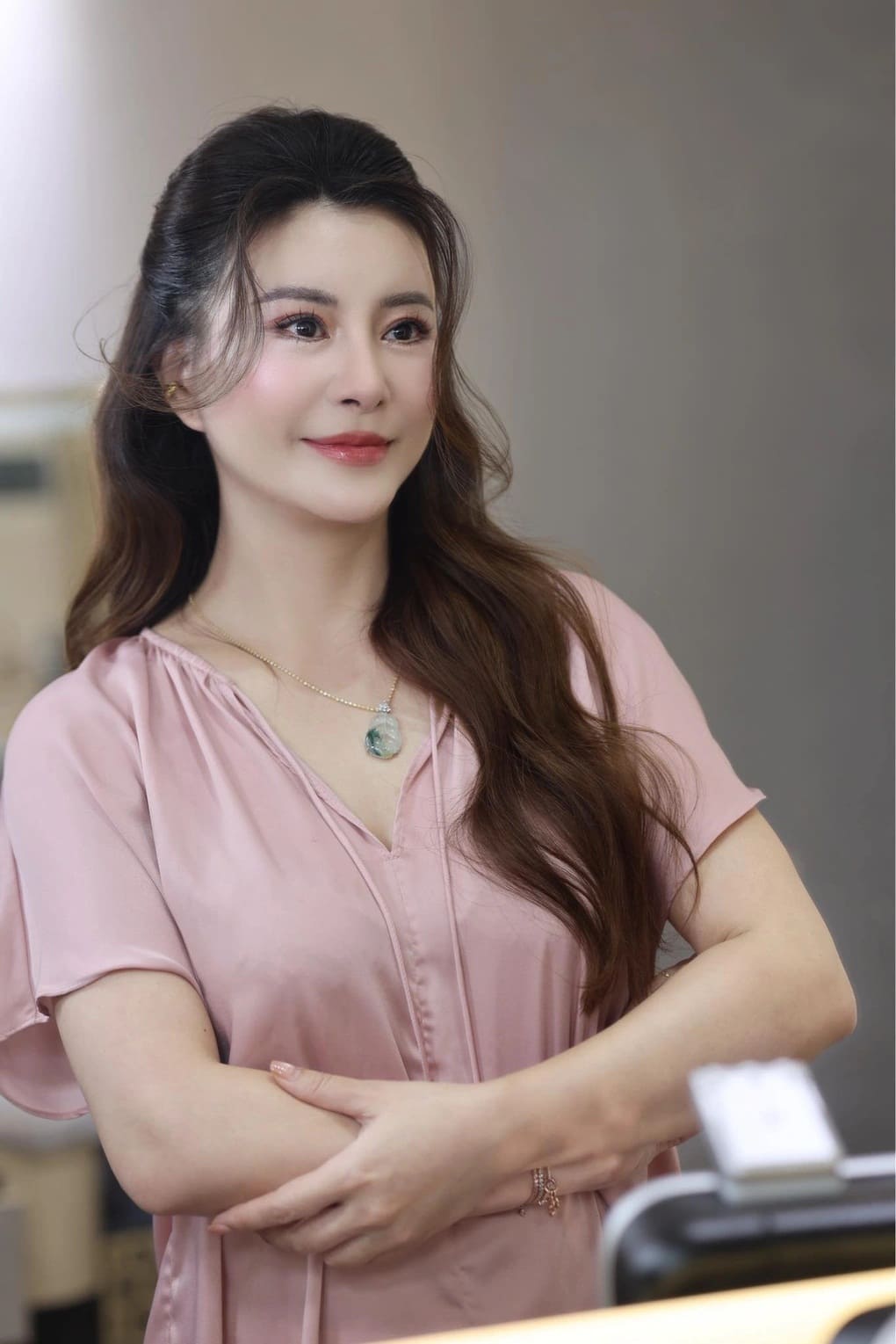 Nhan sắc NSƯT Kim Oanh trẻ trung sau phẫu thuật thẩm mỹ hơn 1 tỷ đồng