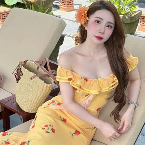 Quỳnh Nga ở tuổi 37: Vòng eo 55cm gợi cảm, sự nghiệp và đời tư nhiều thăng trầm