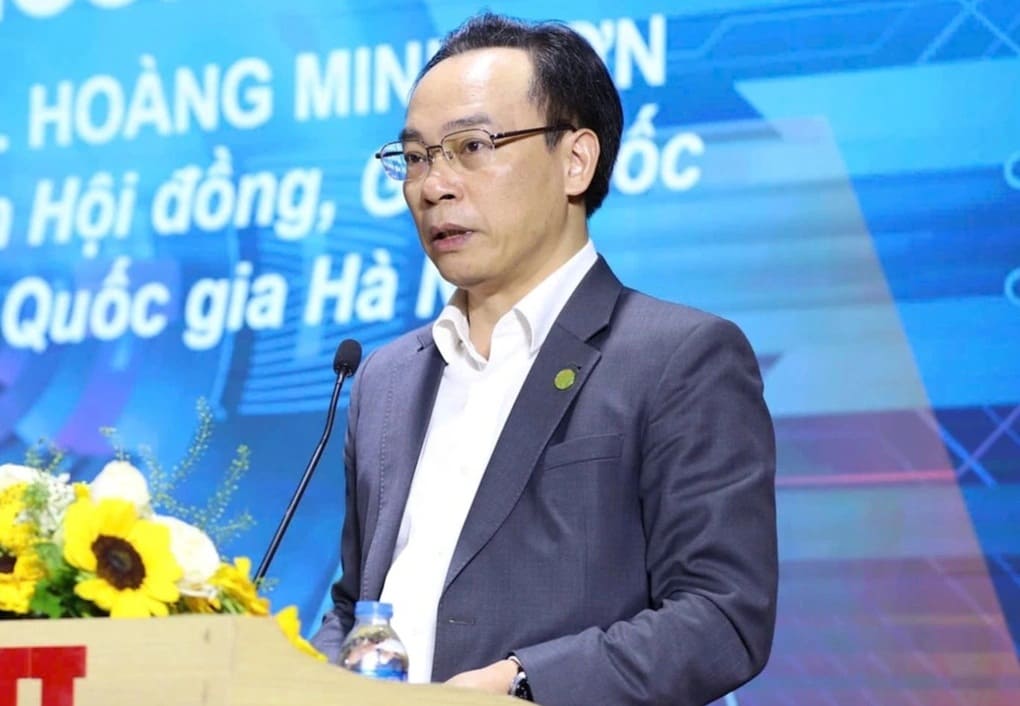 Giáo viên và học sinh thí điểm AI