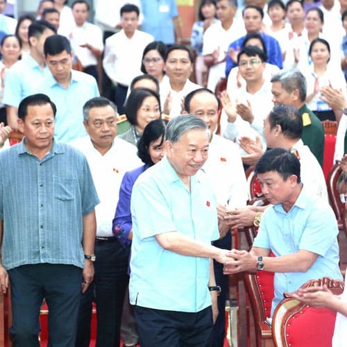 Tổng Bí thư Tô Lâm: Giá đất bị thổi lên quá cao, cần chấn chỉnh để lập lại trật tự