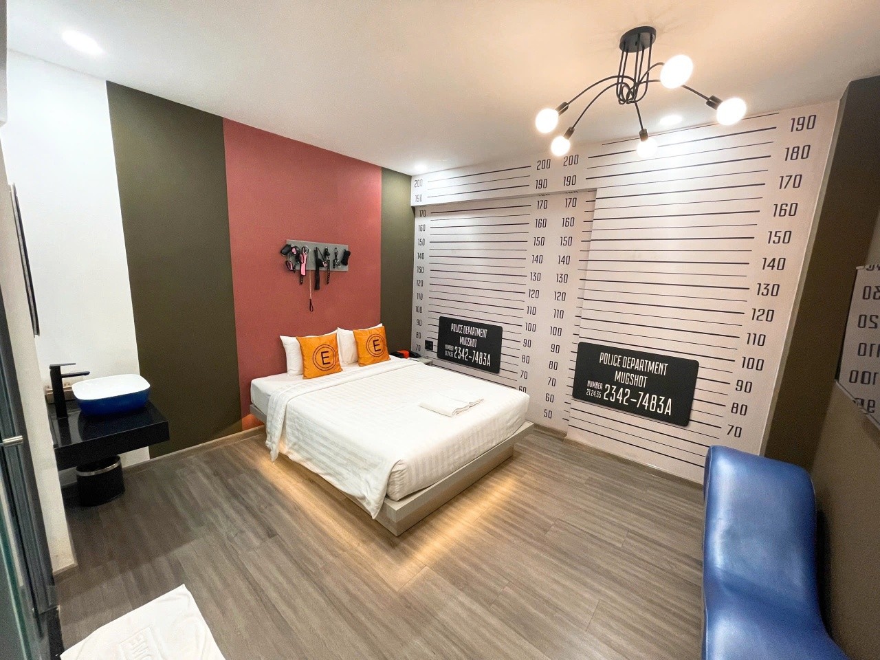 Top 20 Phòng Đỉnh Nhất tại Eros Hotel – Trải Nghiệm Xa Hoa Không Thể Bỏ Lỡ 13