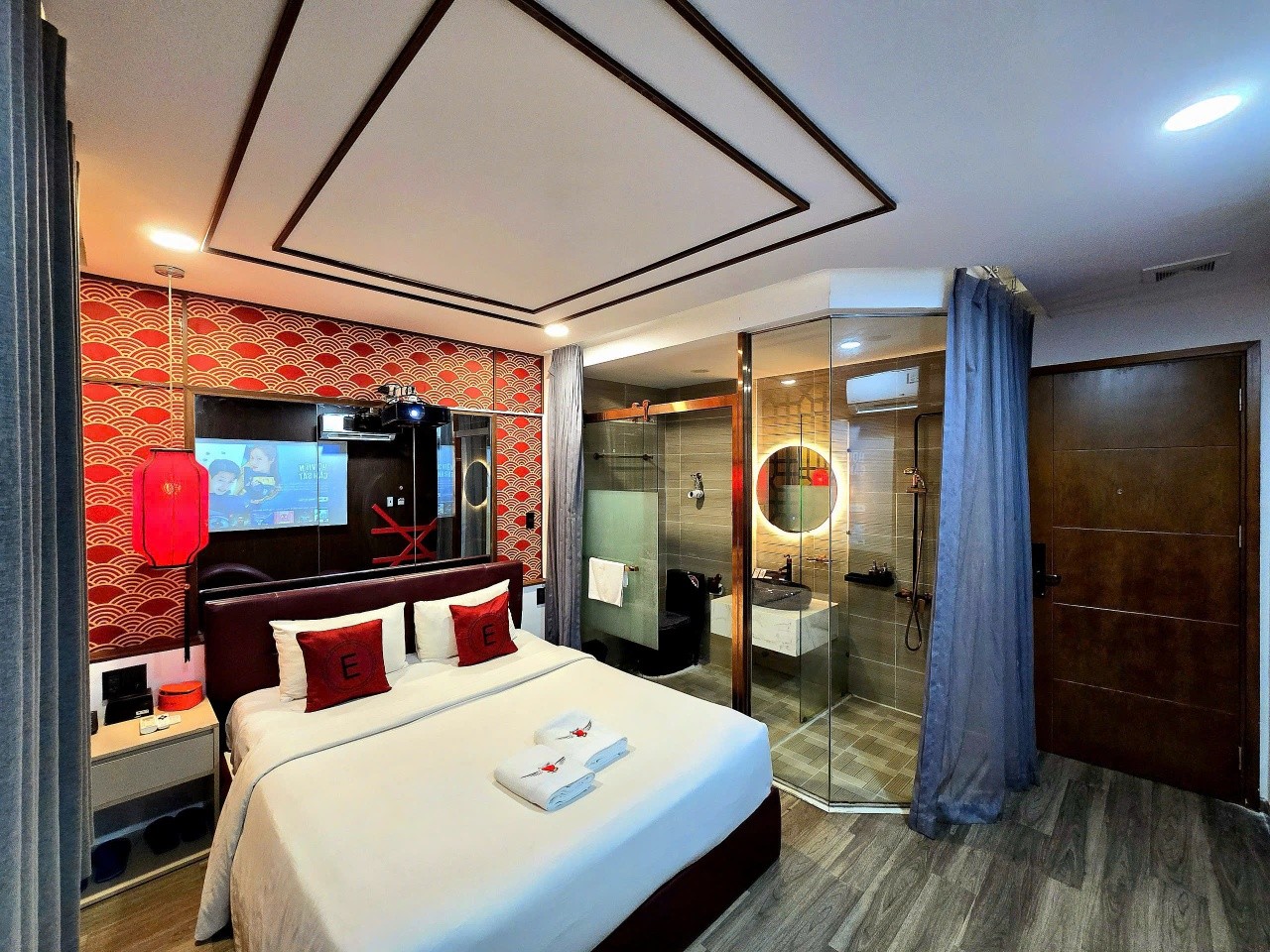 Top 20 Phòng Đỉnh Nhất tại Eros Hotel – Trải Nghiệm Xa Hoa Không Thể Bỏ Lỡ 18