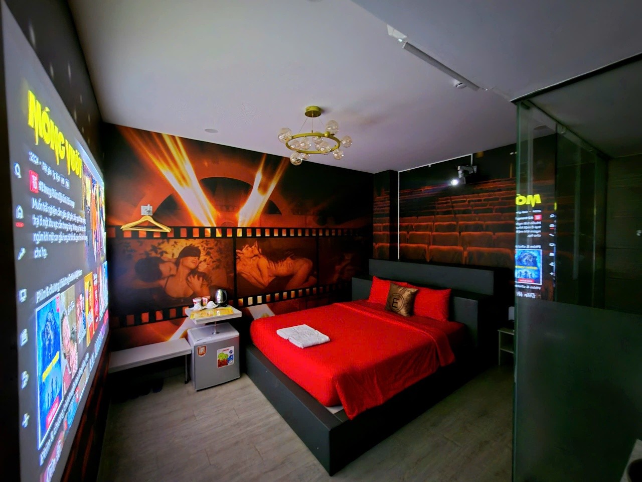 Top 20 Phòng Đỉnh Nhất tại Eros Hotel – Trải Nghiệm Xa Hoa Không Thể Bỏ Lỡ 3