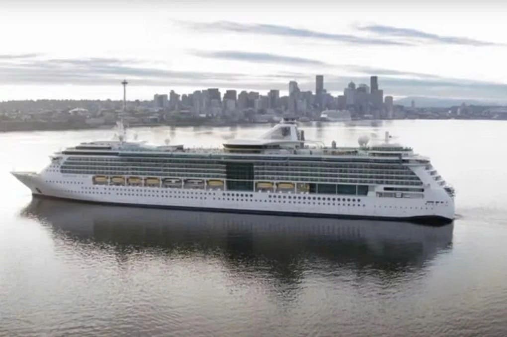 Norovirus bùng phát trên du thuyền Serenade of the Seas, gần 100 người mắc bệnh, CDC và Royal Caribbean khẩn trương ứng phó bảo đảm an toàn hành khách