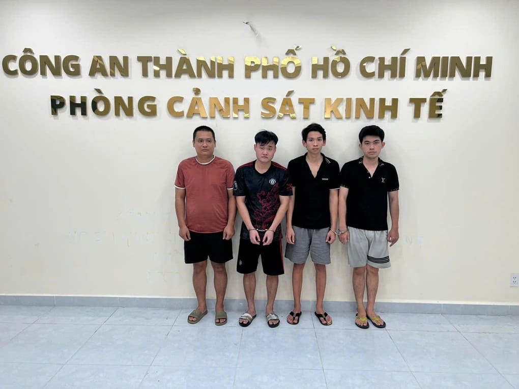 Cảnh báo người dân nguy cơ mua phải nước giặt giả kém chất lượng