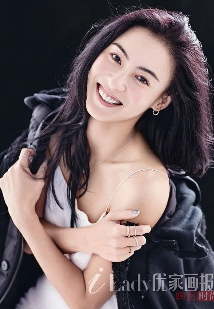 Trương Bá Chi thành công trong lĩnh vực livestream và kinh doanh