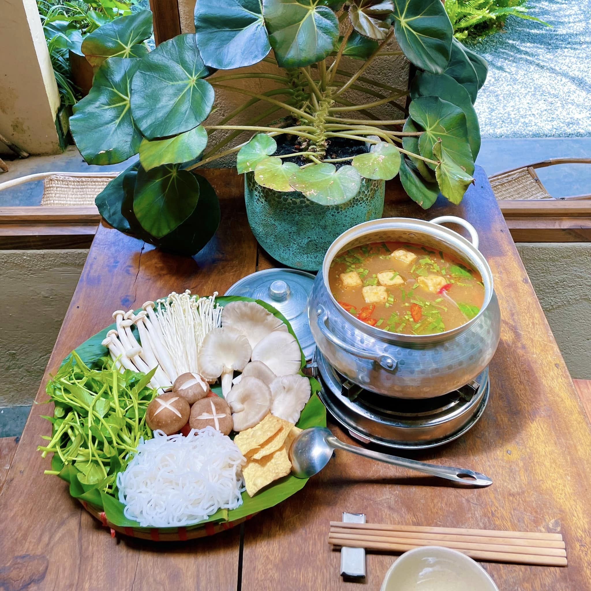 Tương Coffee & Vegetarian – Tiệm Chay Bên Rừng 7