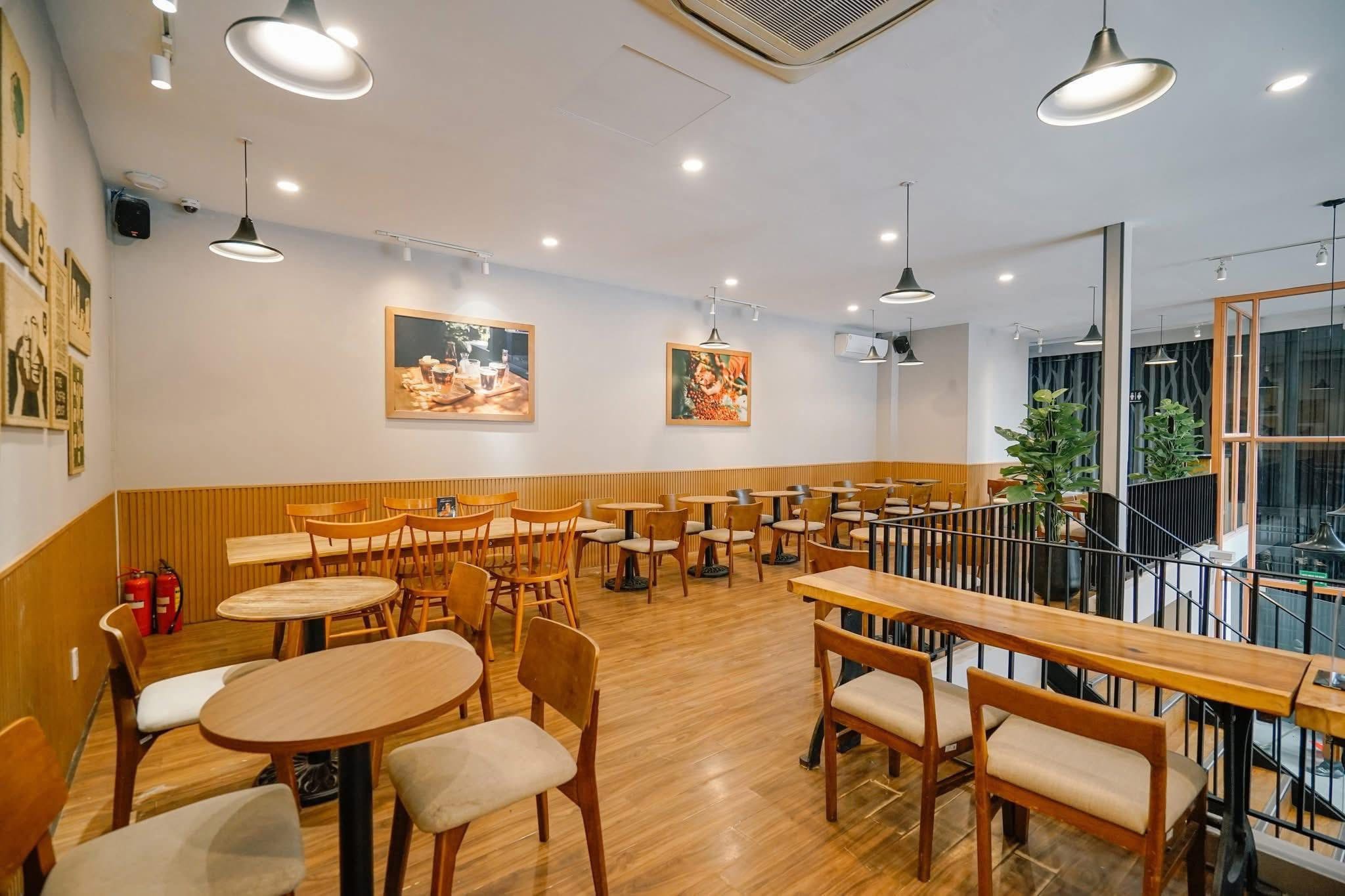 TUYỂN DỤNG NHÂN VIÊN PHỤC VỤ TẠI HỆ THỐNG THE COFFEE HOUSE – TPHCM 2