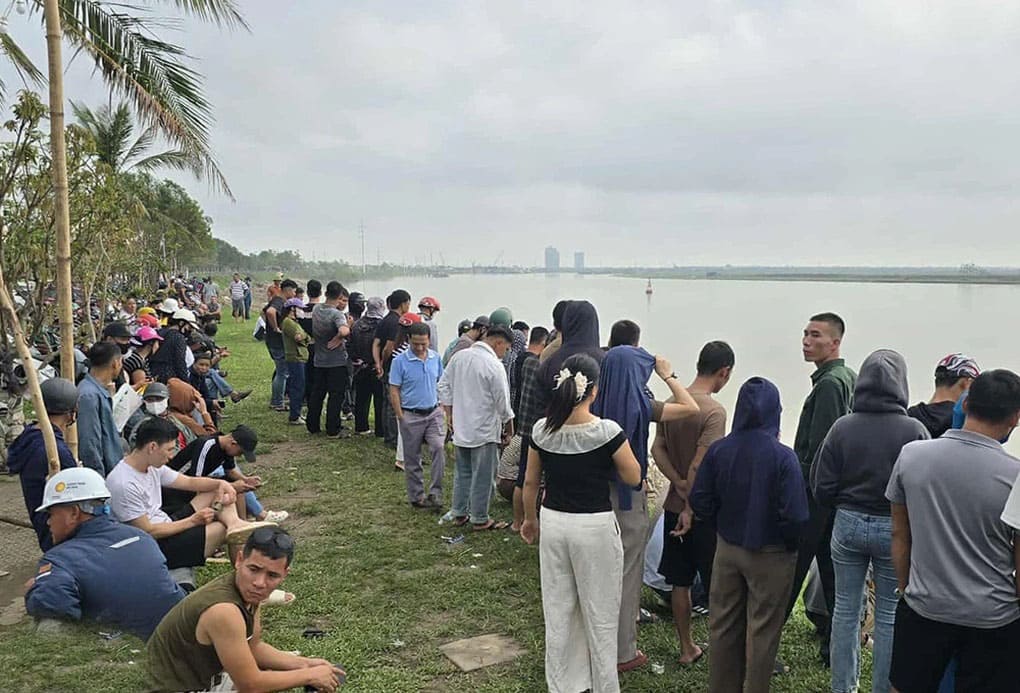 Hai bé gái mất tích ở sông Lam được tìm thấy