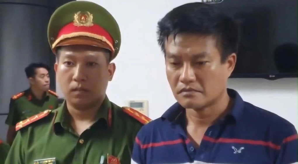 vụ án bác sĩ kê khống 255 ca tán sỏi ở bệnh viện đa khoa vùng tây nguyên,khởi tố bắt giam 2 bác sĩ đắk lắk vì lợi dụng chức vụ quyền hạn khi thi hành công vụ